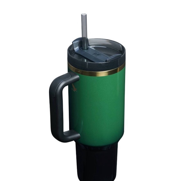 Stanley X Wicked 40oz Tumbler Target Exclusive Bundle ! - Picture 6 of 13